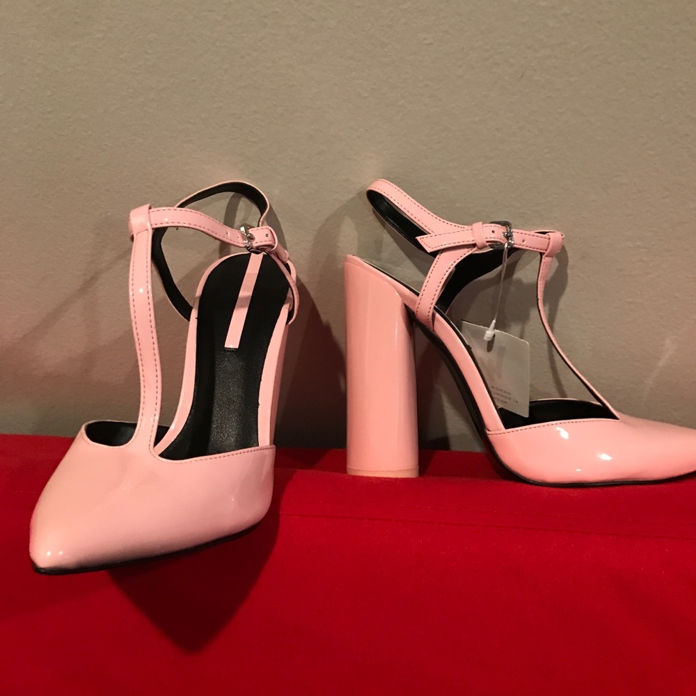 Soft Pink Patent Pumps