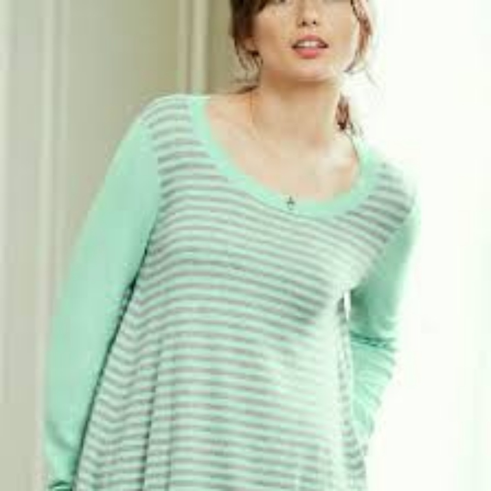 Victoria's Secret swing sweater