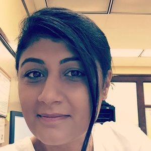 Meet your Posher, Nina