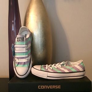 Converse Shoes- Size 6 NEVER WORN