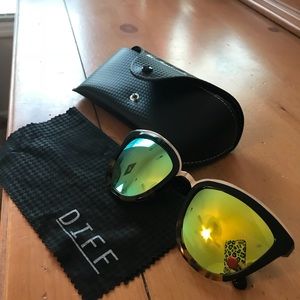 Diff Eyewear Sunglasses