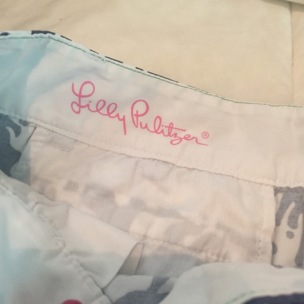 Lilly Pulitzer Chipper Shorts - Picture 2 of 6