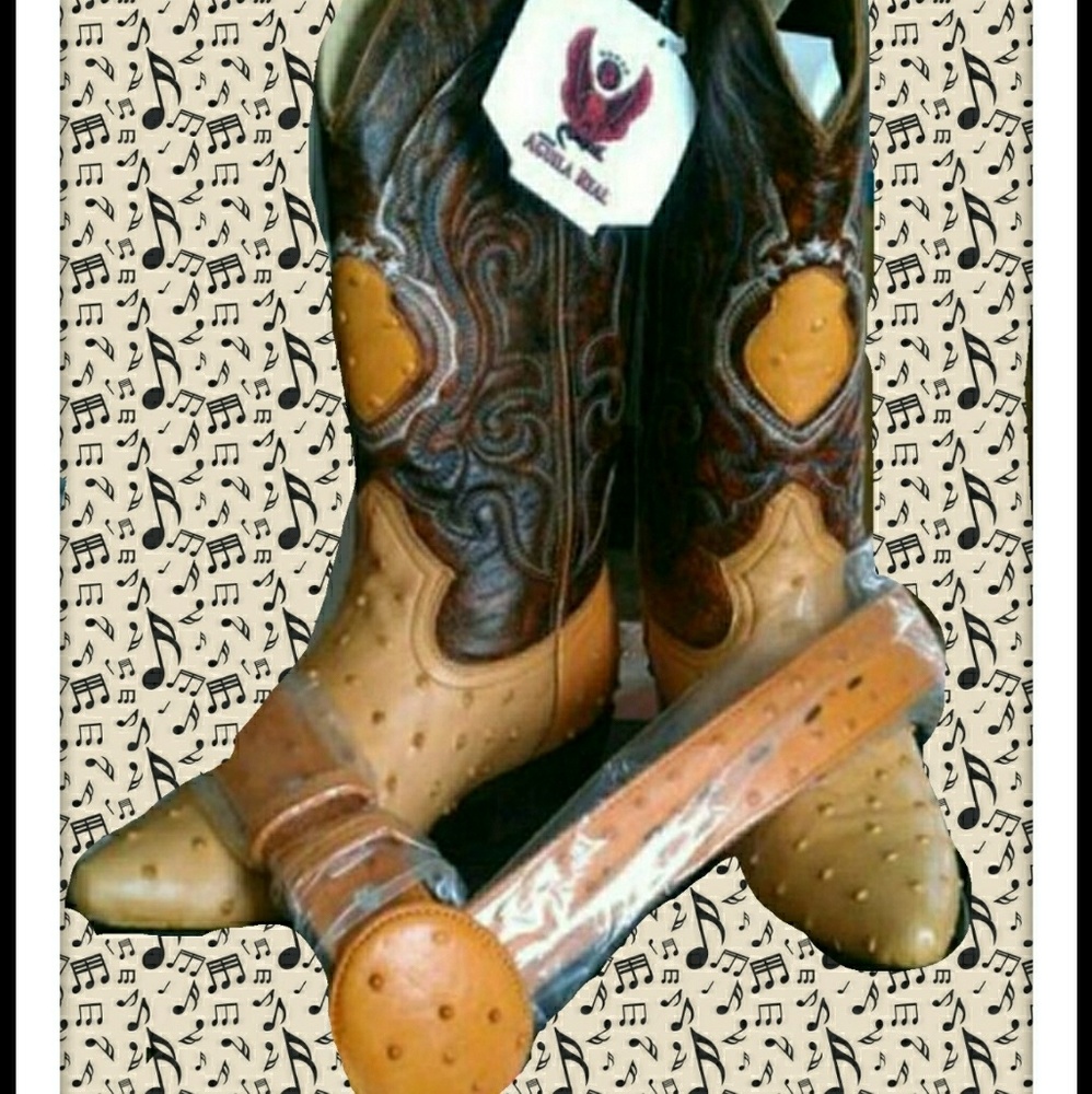 Women boots with matching belt