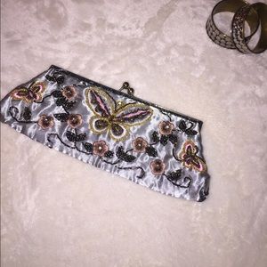 👑 NWOT Vintage inspired beaded clutch 👑