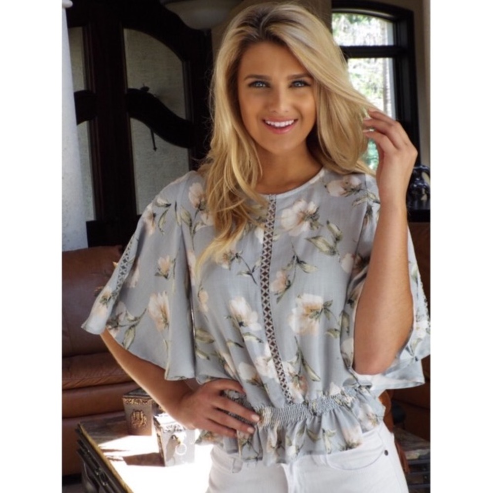 Powder blue floral top w/open back detail