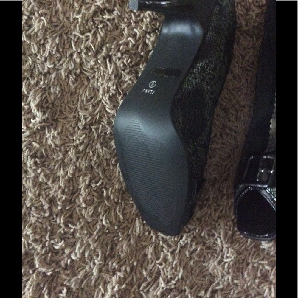 Peep toe - Picture 2 of 2