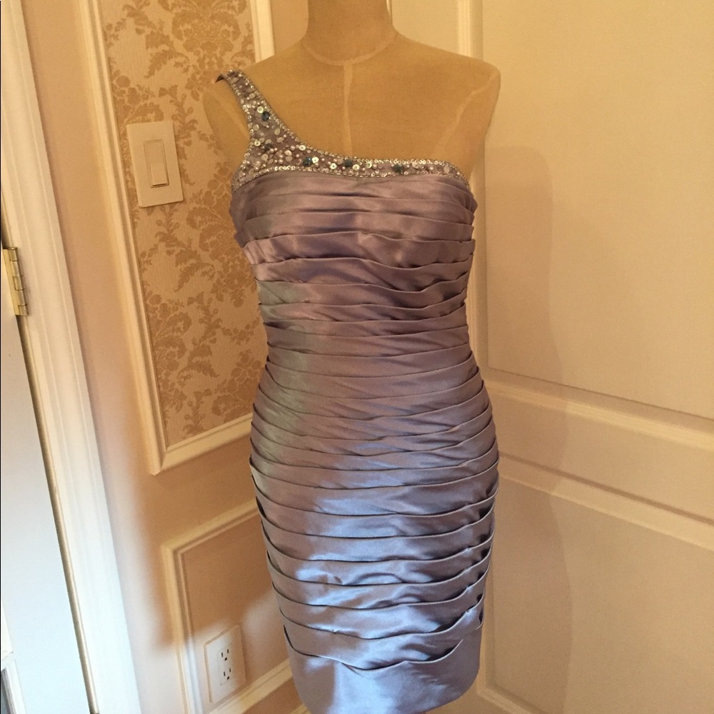 Great Special event dress! Pleated dress size 4p