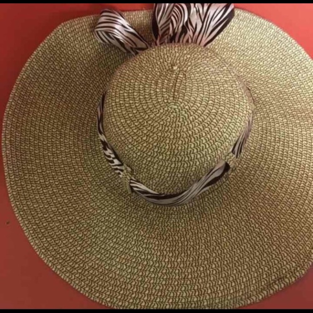 Woman's Hand Made Beach Hat