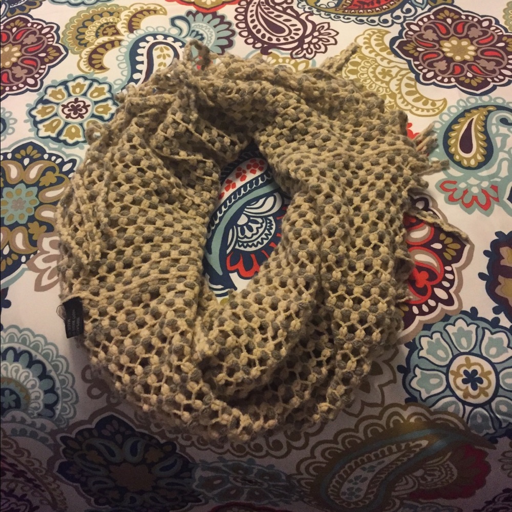Scarf - Picture 2 of 2