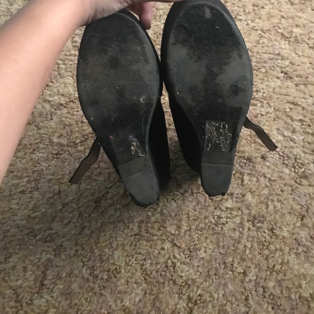 Platforms - Picture 3 of 4