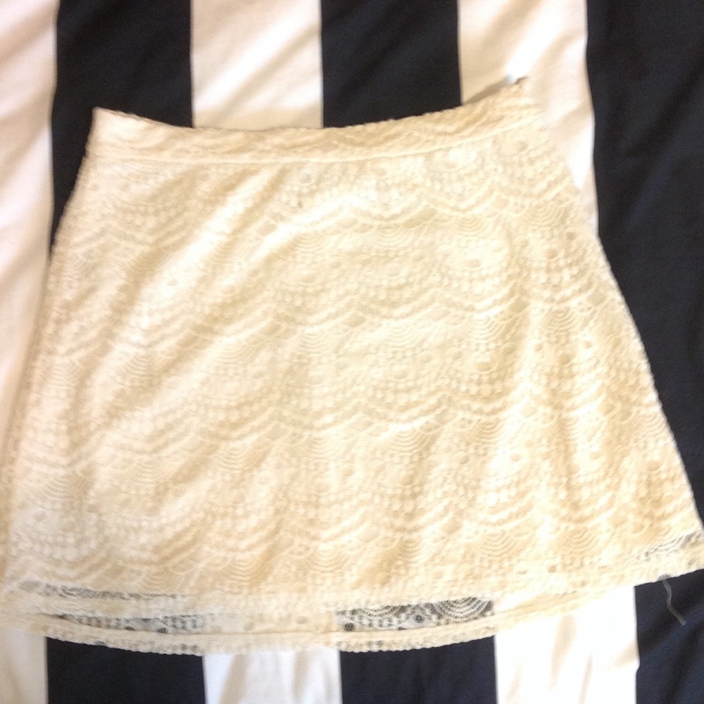 Forever 21 cream/ivory lace skirt