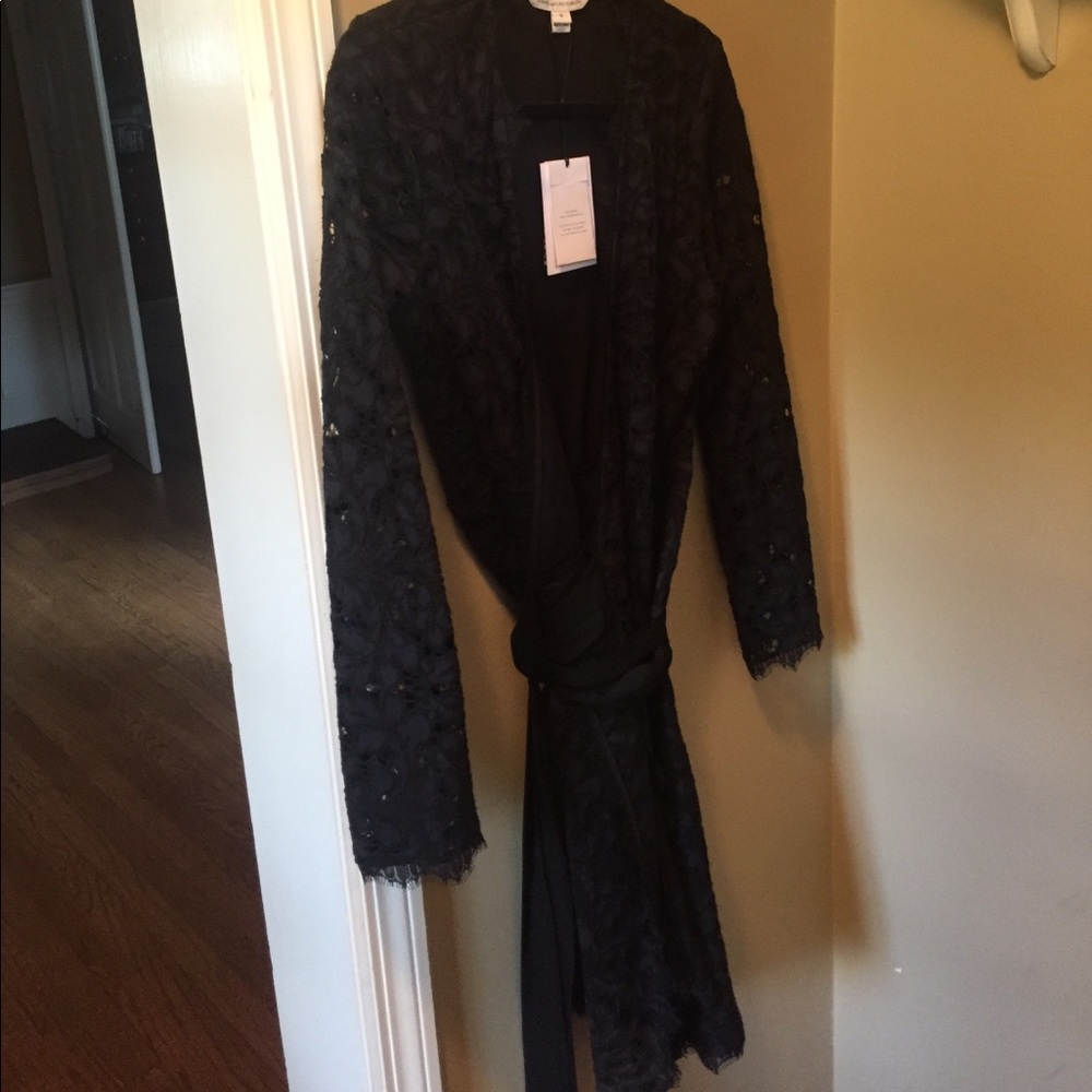DVF navy blue wrap lace dress. Size 10