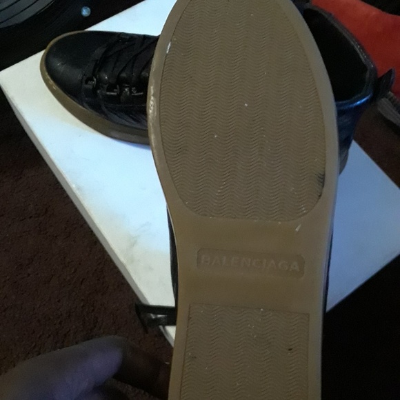Balenciaga Sneakers - Picture 2 of 4