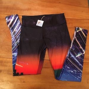 LA Skyline Onzie yoga pants