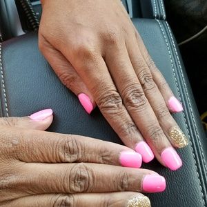 Meet your Posher, Bridget