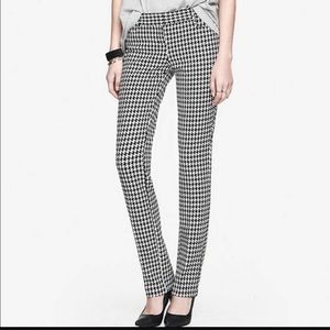 Express Black & White Houndstooth Columnist pants