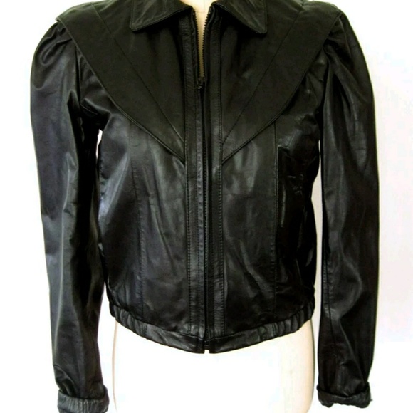 SOLD. 80s Vintage Feminine Black Leather Jacket - Picture 2 of 4