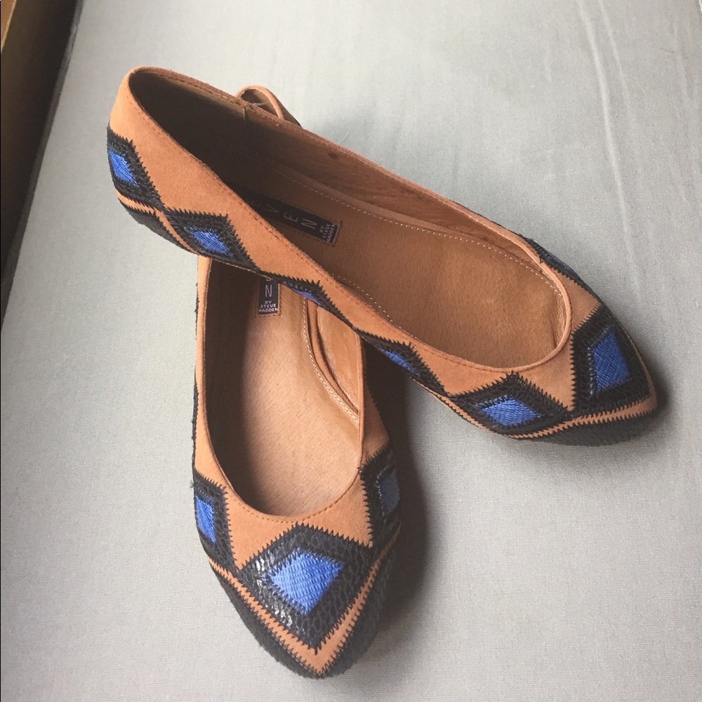 NEW women's Steve Madden size 6.5