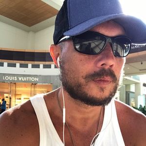 Meet your Posher, Roger