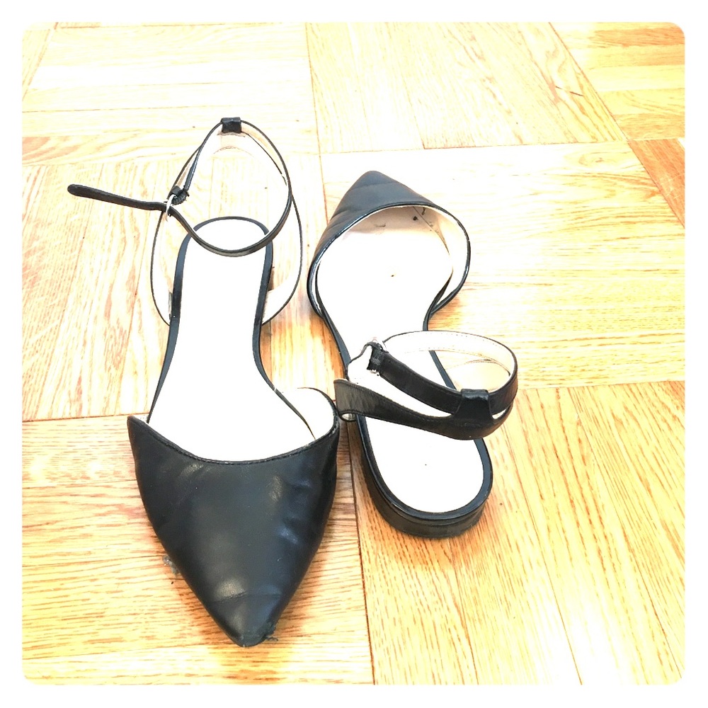 Nine West Black Flats