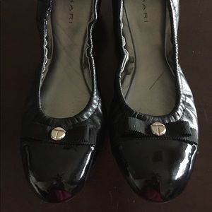 Tahari Gibson Ballet Flats