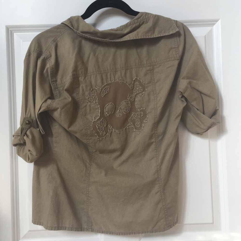 BCBG Olive Skull Button Up size S - Picture 1 of 6