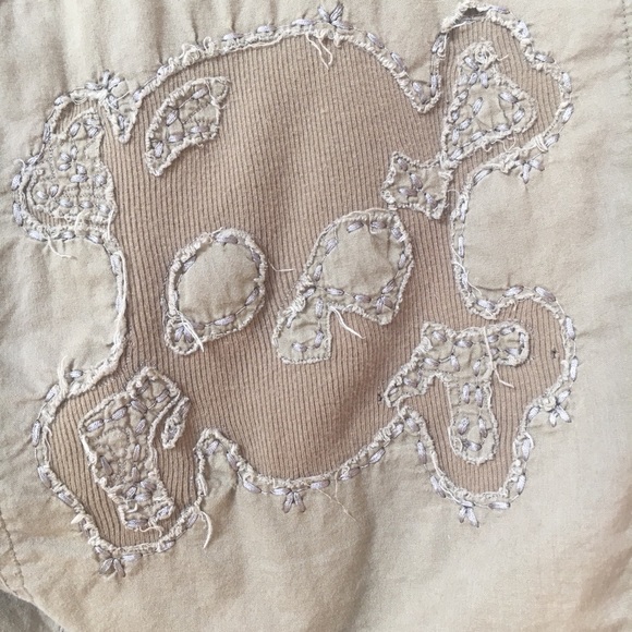 BCBG Olive Skull Button Up size S - Picture 2 of 6