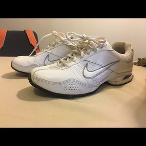 The perfect white NIKE sneaker 😍😍😍