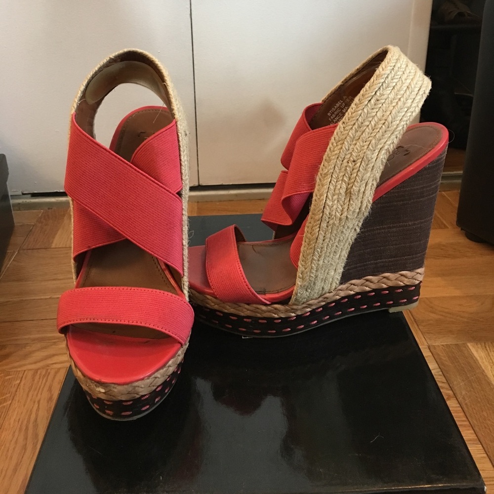 Boutique9 wedges
