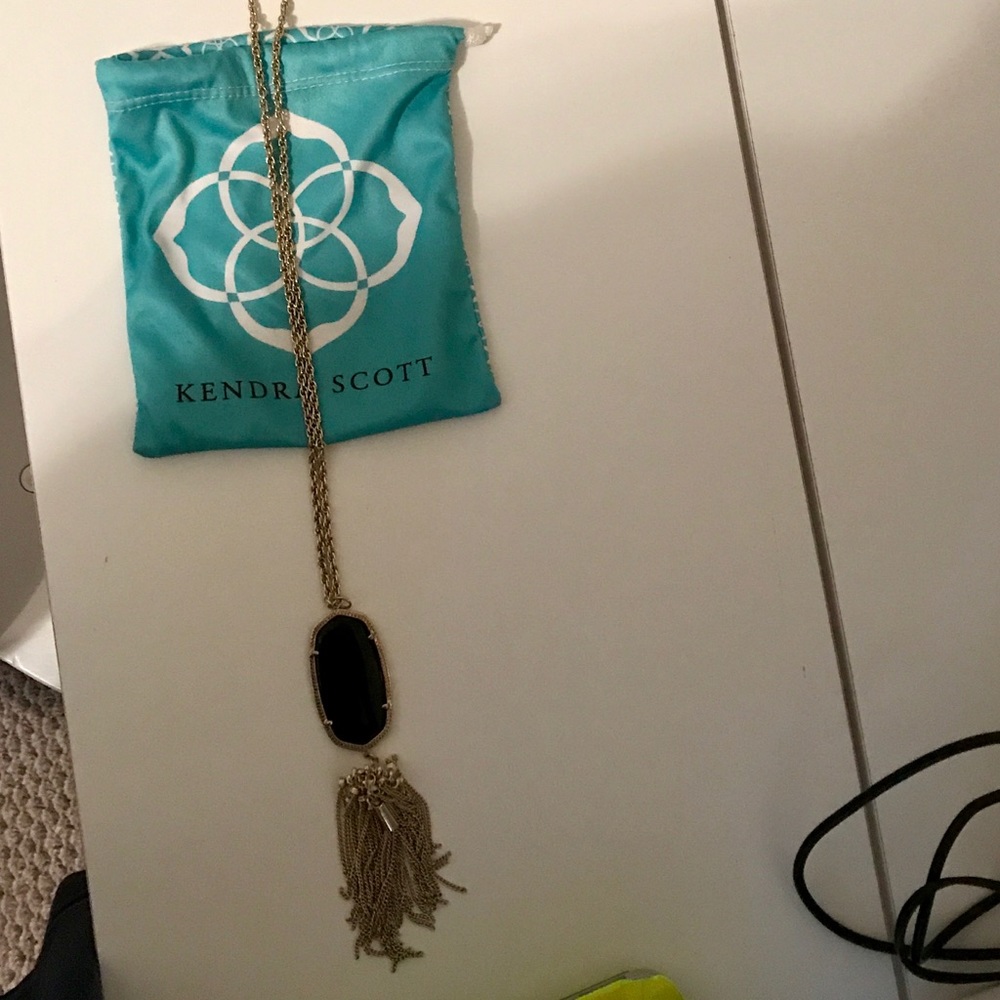 Kendra Scott rayne necklace in black