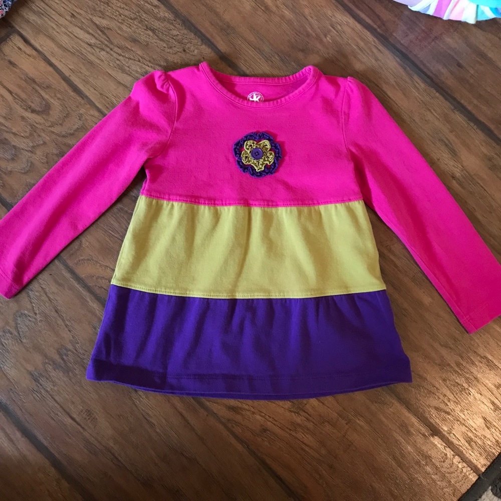 Girls 3T top