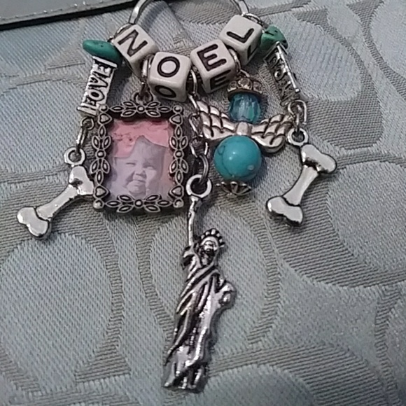 Purse /keychain - Picture 5 of 6