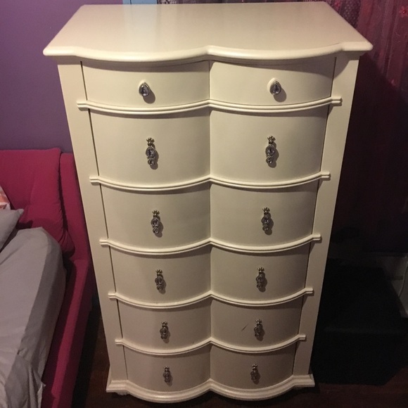 A Dresser - Picture 2 of 2