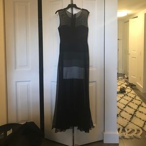 Bcbg gown size L