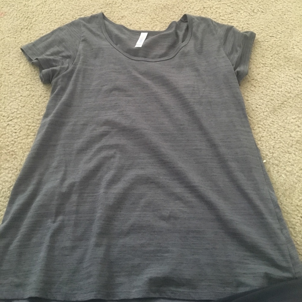 Lularoe Classic-T
