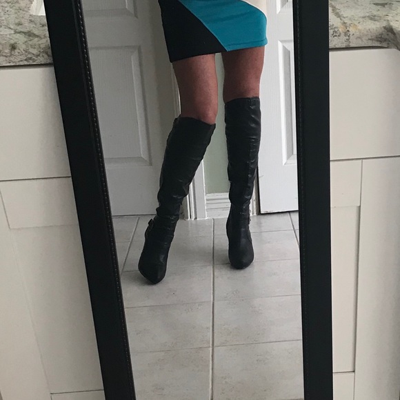 Color block skirt - Picture 3 of 3