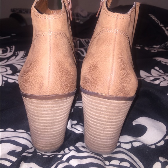 Fall Booties! NWOT - Picture 4 of 7