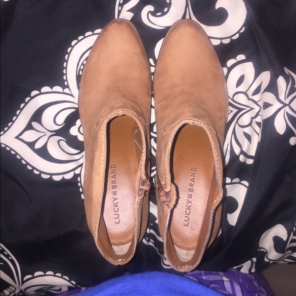 Fall Booties! NWOT - Picture 5 of 7