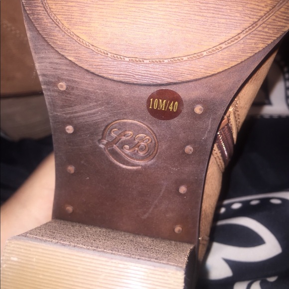 Fall Booties! NWOT - Picture 7 of 7