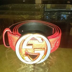 Gucci belt