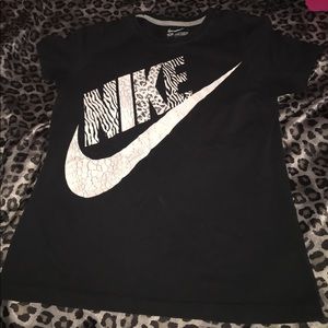NIKE shirt