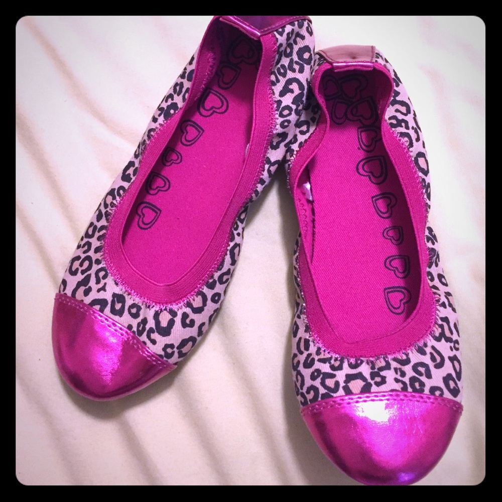 Leopard ballet flats
