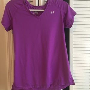 Under Armor loose fitting tee
