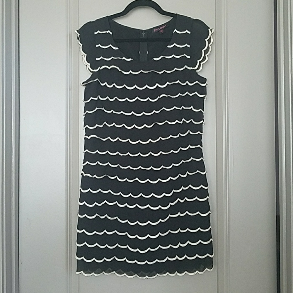 NWOT Betsey Johnson cocktail silk dress