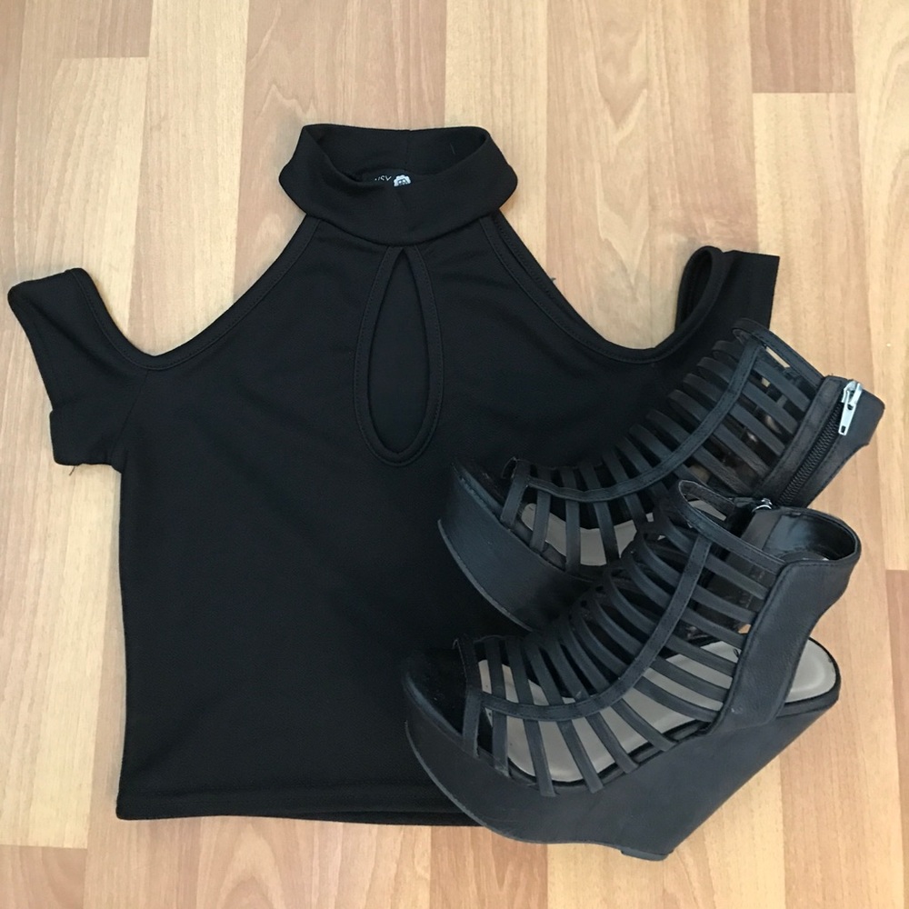 Daisy Street Black Crop Top / Never worn! ✨