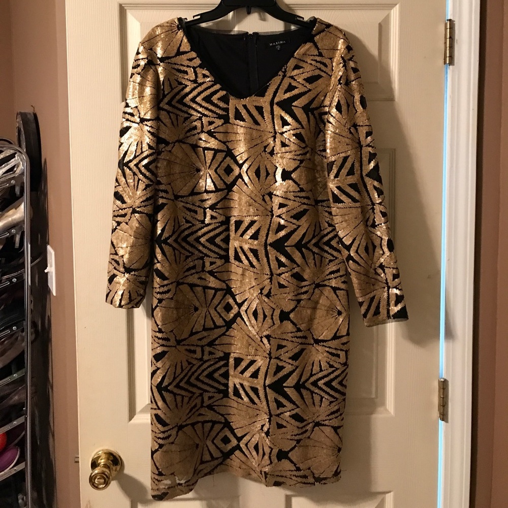 💥💥💥 FLASH SALE Gold/ BLK Marina sequined dress