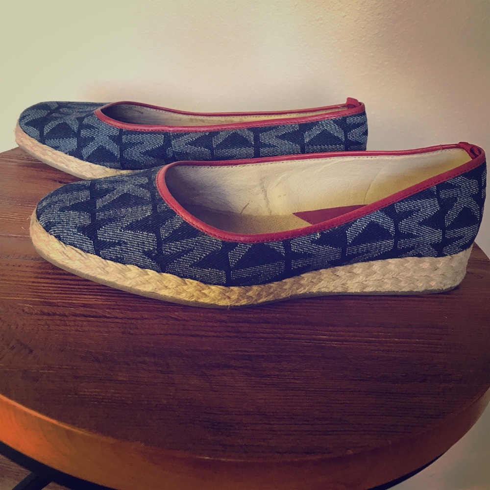 Michael Kors slight wedge shoes
