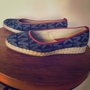 Michael Kors slight wedge shoes