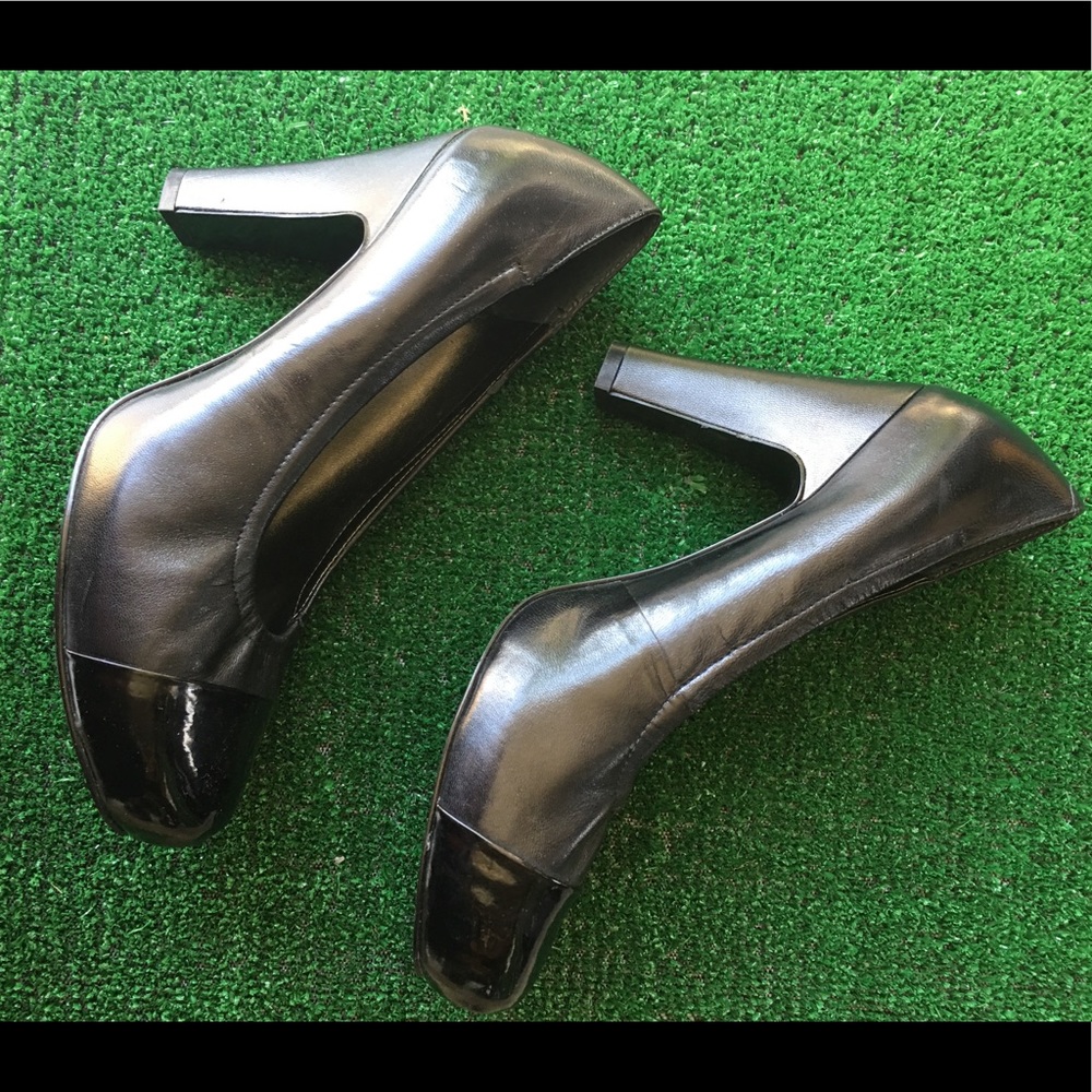 Nine West black platform heels