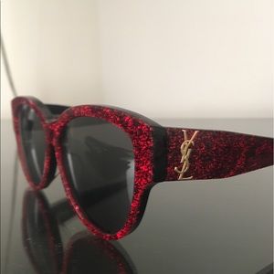 Yves Saint Laurent (YSL) Sunglasses